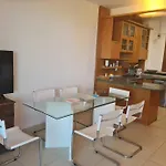 Akti 2 *