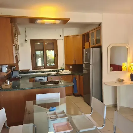 Akti 2 Holiday home